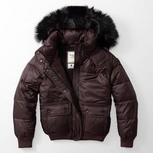 NEW Abercrombie hooded burgundy puffer jacket
